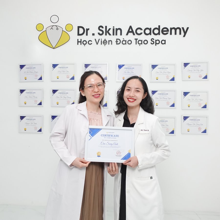 Học viên Cao Song Anh tốt nghiệp DrSkin Academy