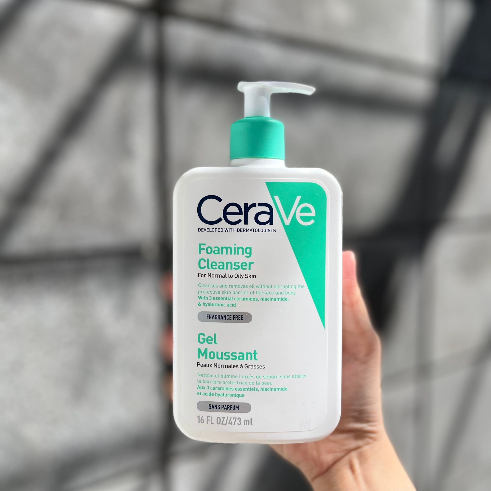 Sữa rửa mặt Cerave sở hữu bộ ba Ceramide tối ưu