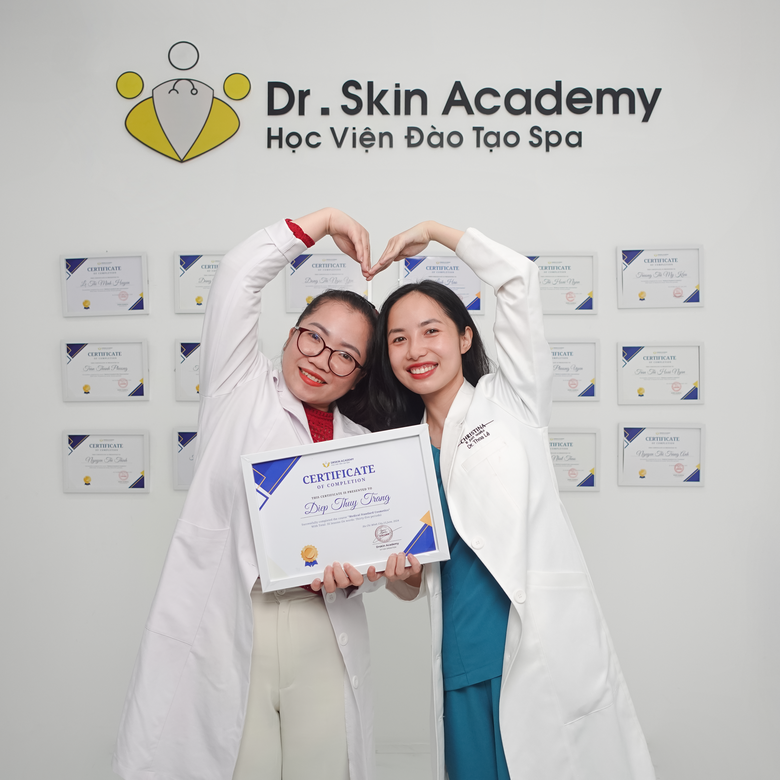 Thùy trang 1